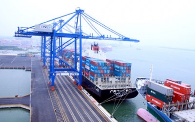 Việc kết nối đường sắt với các trung tâm logistics, ICD, cảng biển sẽ khai thác tối đa tiềm năng sẵn có của VNR và SNP. (Ảnh: KT)