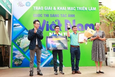 ức ảnh “Mũi Cà Mau” của tác giả Nguyễn Vinh Hiển (Vĩnh Long) đã vinh dự đoạt giải Nhất.
