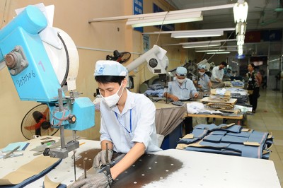 Giảm thuế nhập khẩu xơ polyester giúp DN dệt may nâng cao sức cạnh tranh