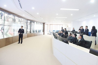 Phòng Giám sát trực tuyến của lực lượng Hải quan. Ảnh: Quang Hùng.