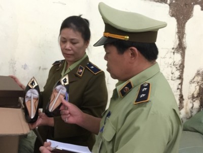 Lạng Sơn kiên quyết đấu tranh chống buôn lậu, giân lận thương mại