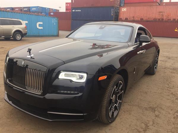 Xe Rolls-Royce Wraith Black Badge nhập khẩu về cảng Hải Phòng. Ảnh: Internet.